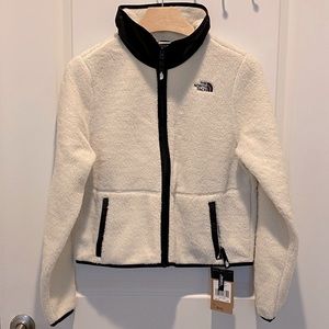 NWT North Face Dunraven Sherpa Crop Jacket